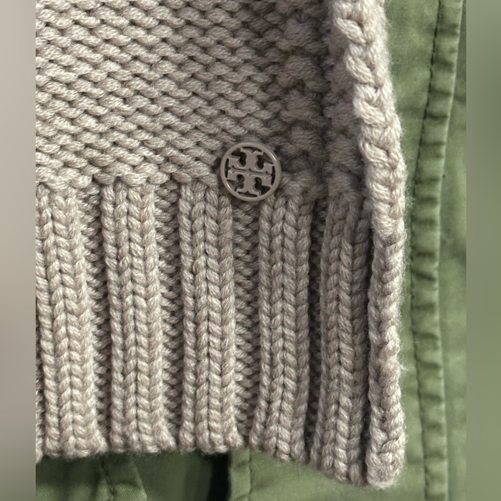 Tori Burch Marino wool Chunky Knit Scarf beautiful neutral camel tan, so soft!🤗 - Picture 4 of 7
